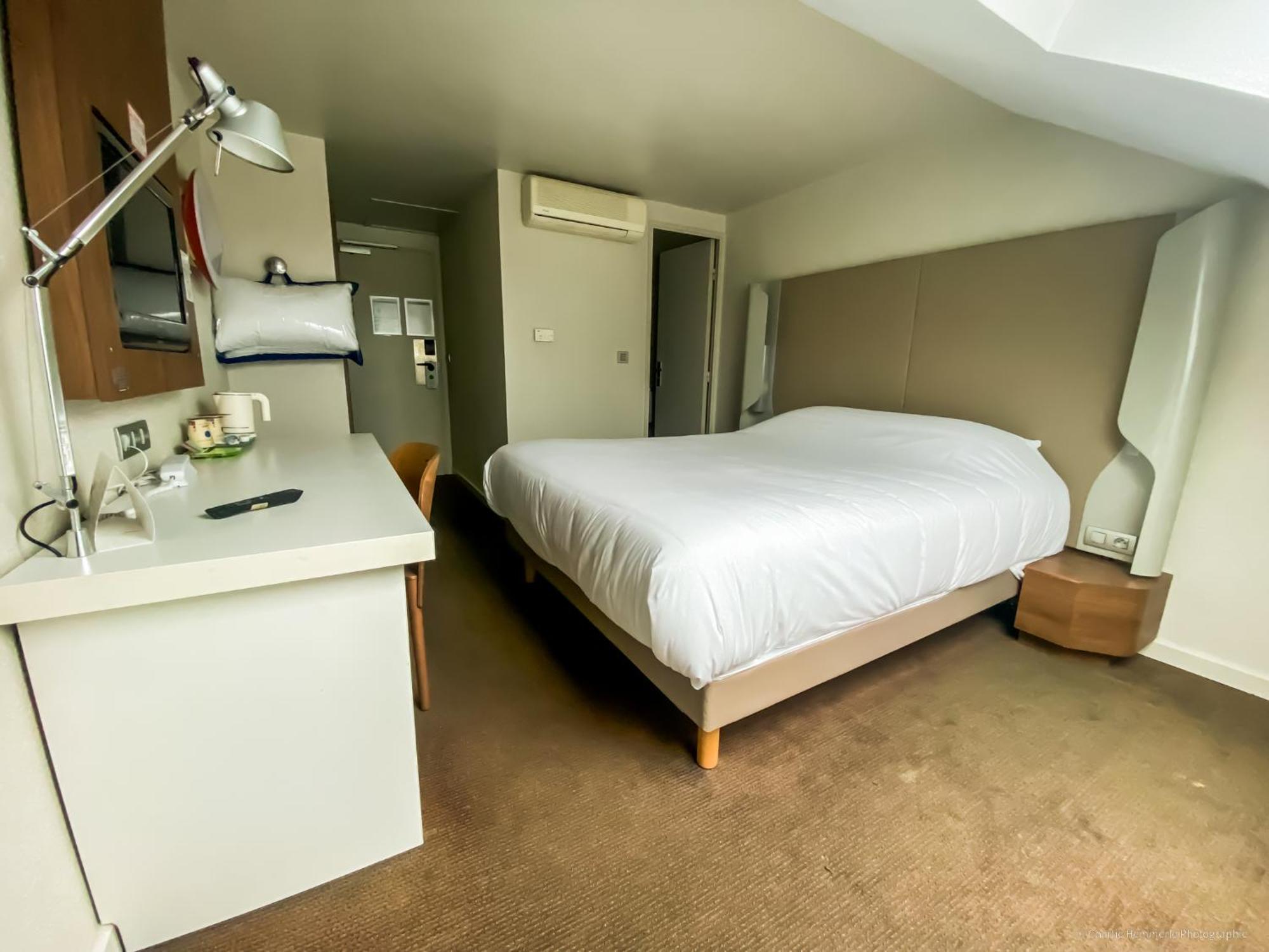 Campanile Montargis - Amilly Hotel Amilly  Exterior photo